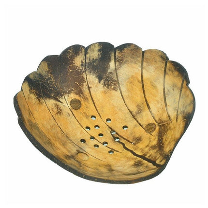 Simpukan muotoinen saippua-alusta kookoskuoresta