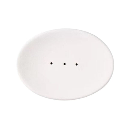 Valkoinen keraaminen saippua-alusta rei'illä