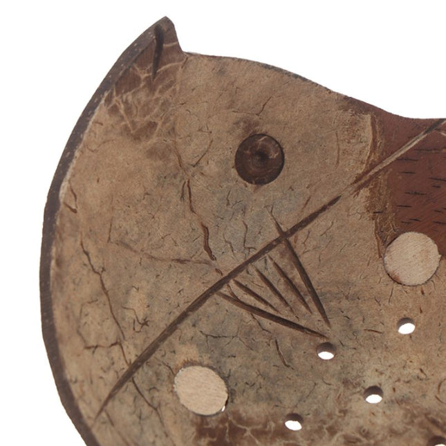 Kalanmuotoinen saippua-alusta kookospähkinän kuoresta